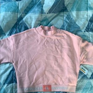 Calvin Klein crop-top